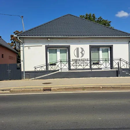 Bereg Szive Apartment *